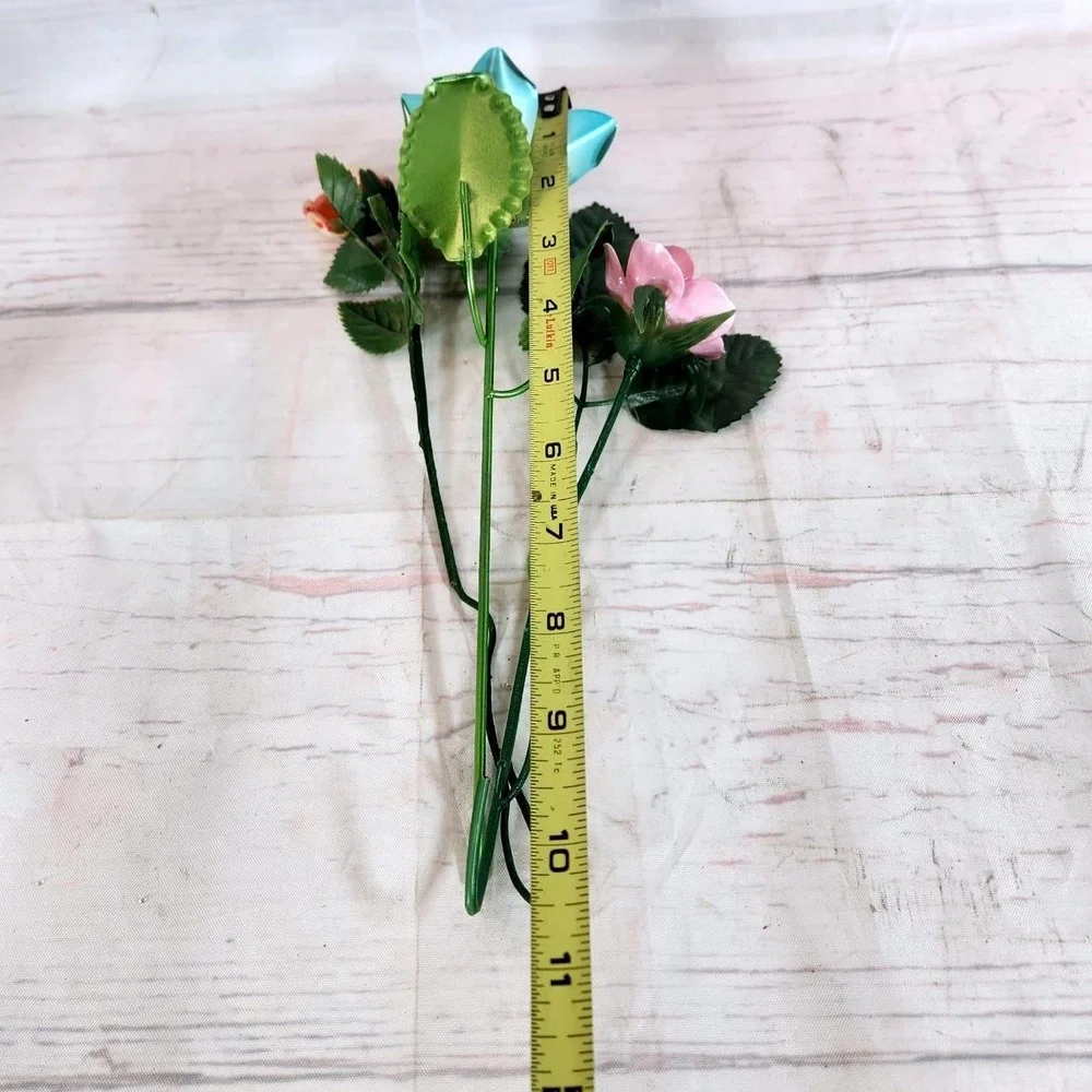 Royal Park Bud Vase‎ White Floral Bone China Staffordshire England with Roses